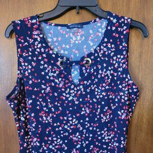Tommy Hilfiger Navy Floral Sleeveless Blouse - Tank top - Sleeveless Shirt Large
